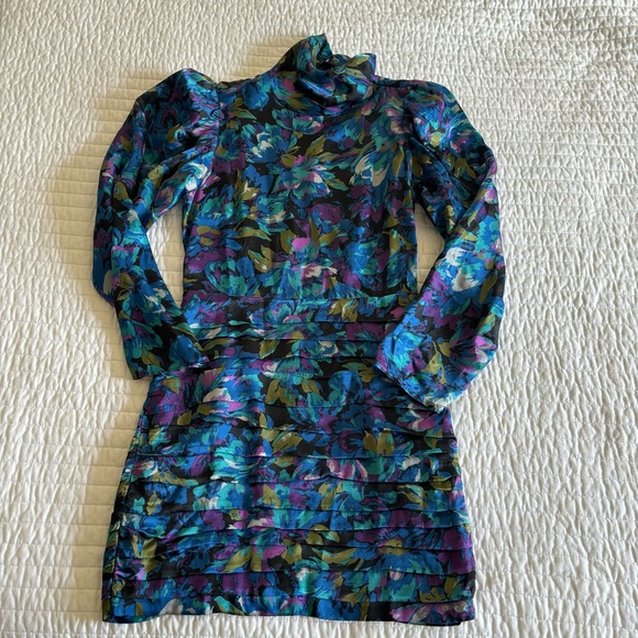 🫐RONNY KOBO ANNIKA PUFF SLEEVE DRESS🫐 - Picture 5 of 9